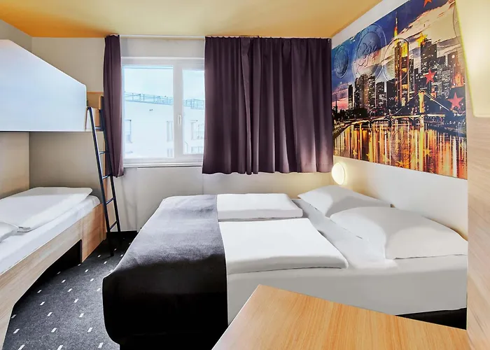 Hotel Frankfurt City-ost 3*