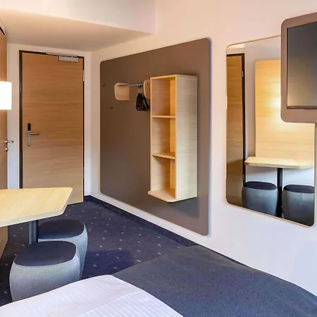 Hotel Frankfurt City-ost 3*