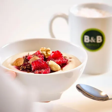 Frankfurt City-ost Hotel 3*